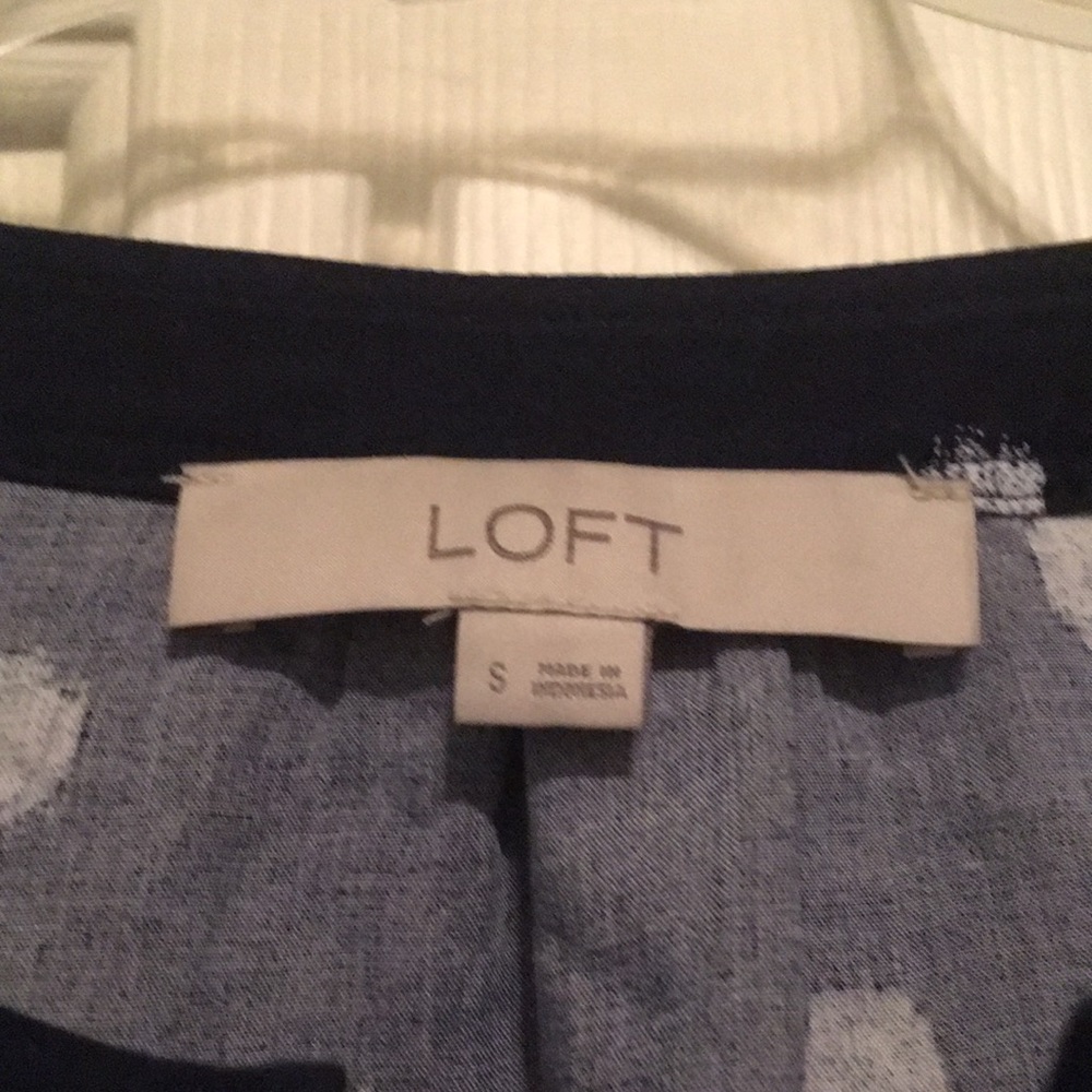 👗 LOFT Dress - Picture 5 of 8